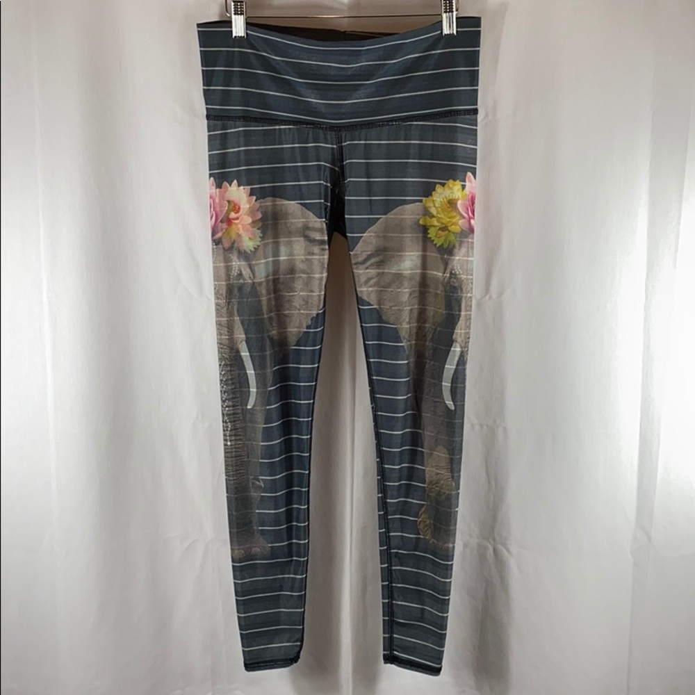 Teeki Love The Elephant Hot Pants